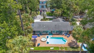 8 Flamingo St, Hilton Head Island, SC 29928