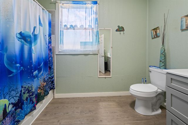 906 E Houston St, Marshall, TX 75670