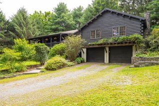 844 Salt Point Turnpike, Pleasant Valley, NY 12601