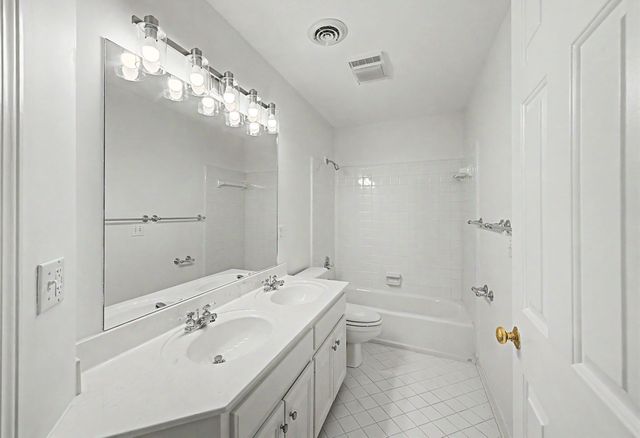 1605 Ardenwood Ct, Nashville, TN 37215