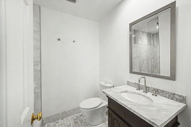 1605 Ardenwood Ct, Nashville, TN 37215