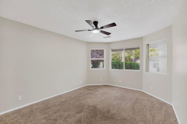 3037 Mason Meadows Drive NE, Rio Rancho, NM 87144