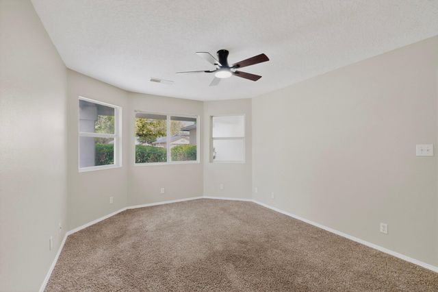 3037 Mason Meadows Drive NE, Rio Rancho, NM 87144