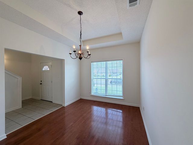 10097 BLOOMSBURY AVE, Cordova, TN 38016