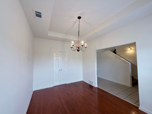 10097 BLOOMSBURY AVE, Cordova, TN 38016