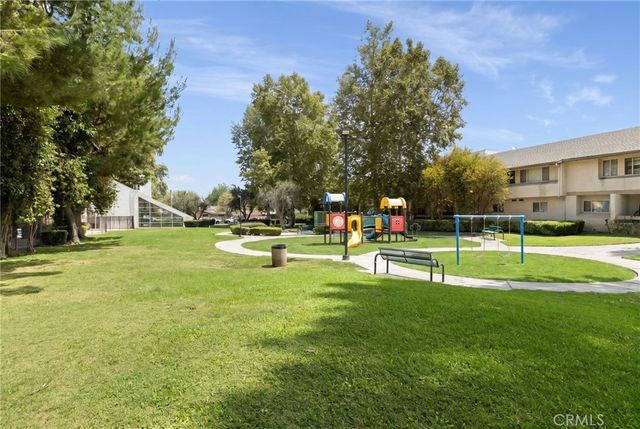 7641 Reseda Boulevard 126, Reseda, CA 91335