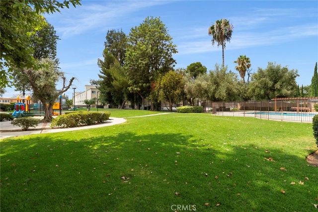 7641 Reseda Boulevard 126, Reseda, CA 91335