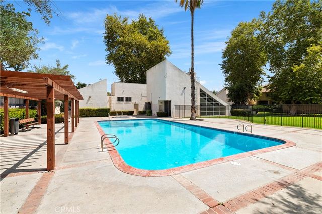 7641 Reseda Boulevard 126, Reseda, CA 91335