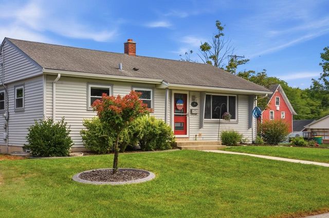 100 N Highland AVENUE, Thiensville, WI 53092