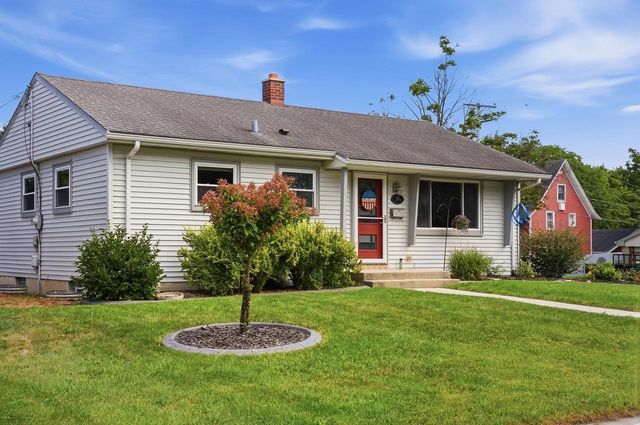 100 N Highland AVENUE, Thiensville, WI 53092