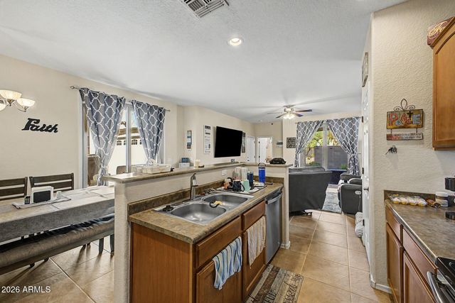 4117 S Hemet Street, Gilbert, AZ 85297