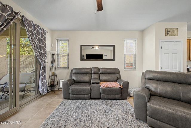 4117 S Hemet Street, Gilbert, AZ 85297