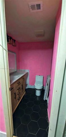 2802 N 46 AVE 520B, Hollywood, FL 33021