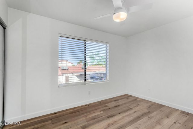 2842 E BECK Lane 2, Phoenix, AZ 85032