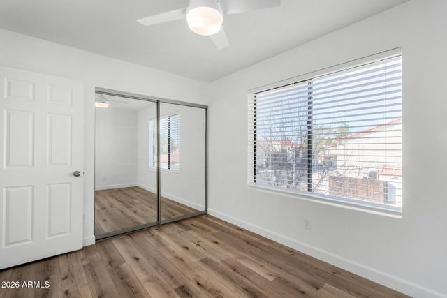 2842 E BECK Lane 2, Phoenix, AZ 85032