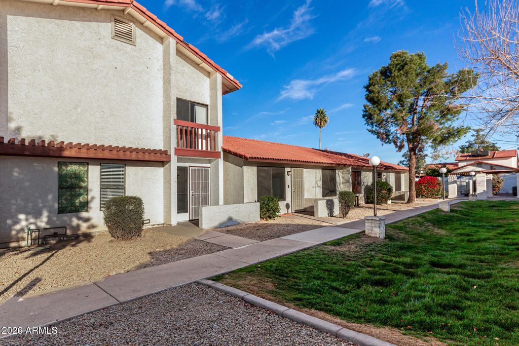2842 E BECK Lane 2, Phoenix, AZ 85032 — photo 3