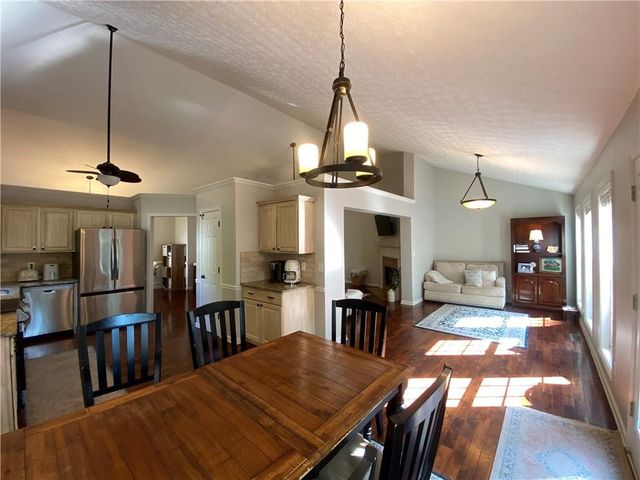 1948 E Bay Street, Hoschton, GA 30548