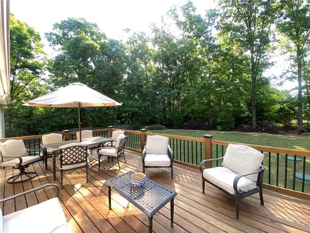 1948 E Bay Street, Hoschton, GA 30548