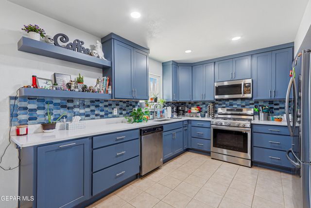 376 Rio Dulce Avenue, El Paso, TX 79932