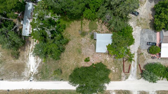11835 CIRCLE B ROAD, Dade City, FL 33525