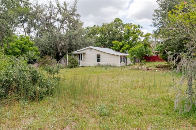 11835 CIRCLE B ROAD, Dade City, FL 33525