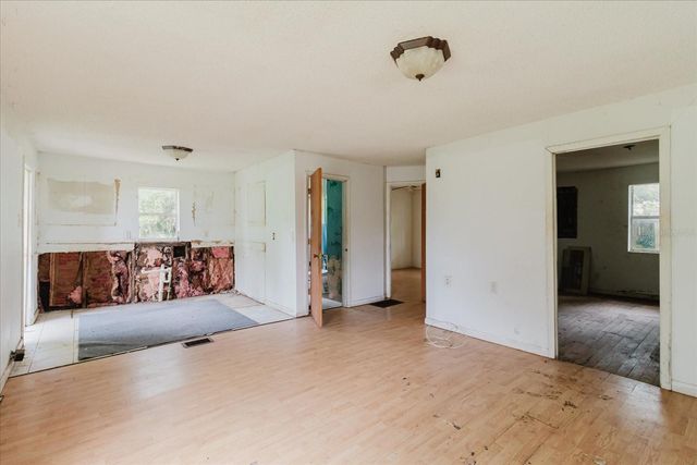 11835 CIRCLE B ROAD, Dade City, FL 33525