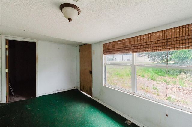 11835 CIRCLE B ROAD, Dade City, FL 33525
