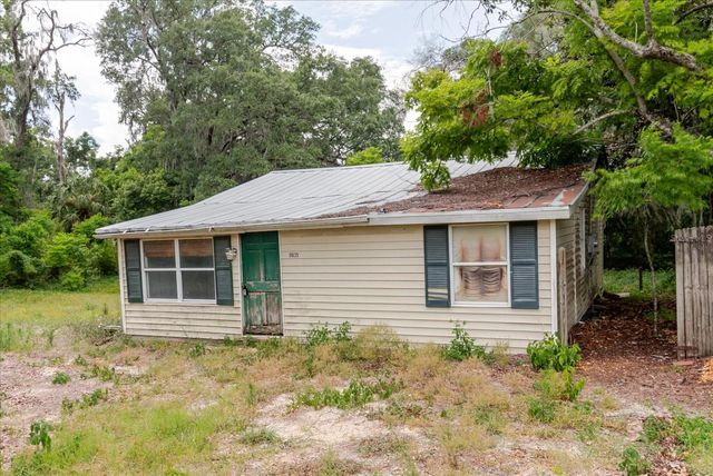 11835 CIRCLE B ROAD, Dade City, FL 33525