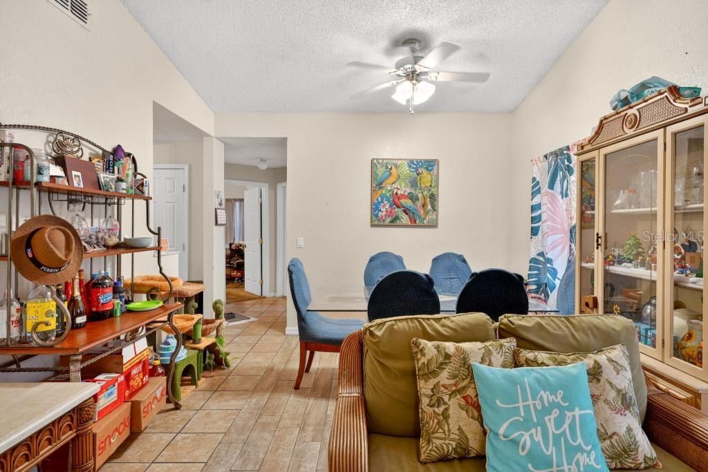 Image 36 of property listing at 214 PERTH COURT A, Winter Springs, FL 32708