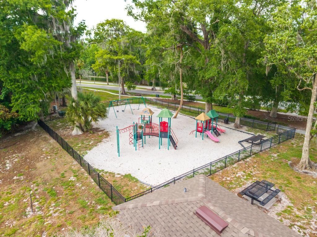 Image 74 of property listing at 214 PERTH COURT A, Winter Springs, FL 32708
