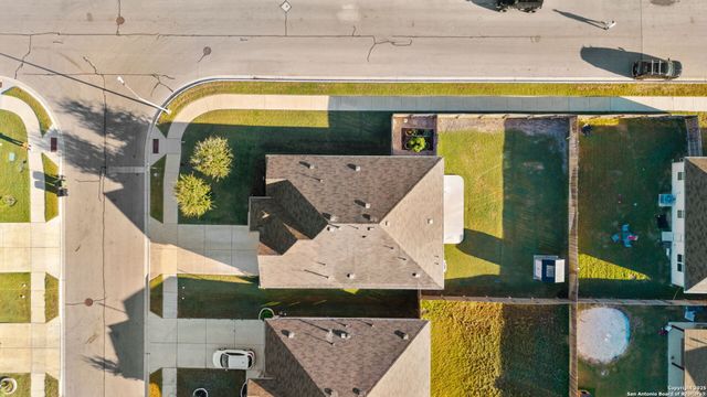 124 Harlan, Hutto, TX 78634