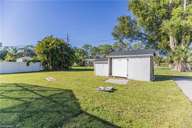 4584 San Antonio LN, Bonita Springs, FL 34134