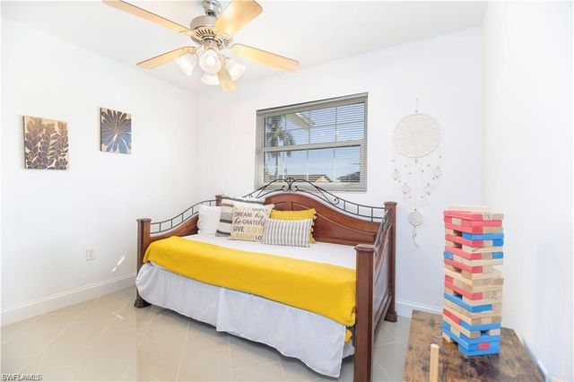 4584 San Antonio LN, Bonita Springs, FL 34134