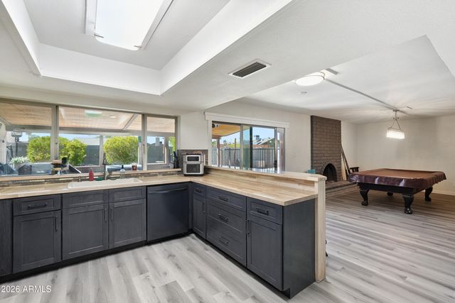 17046 N 37TH Avenue, Glendale, AZ 85308