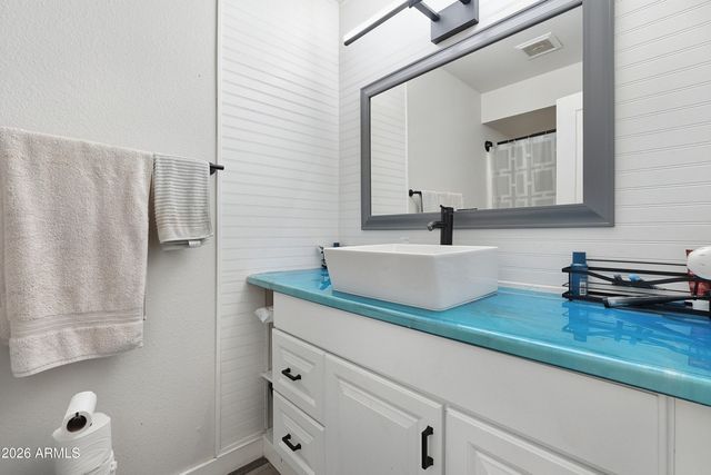 17046 N 37TH Avenue, Glendale, AZ 85308
