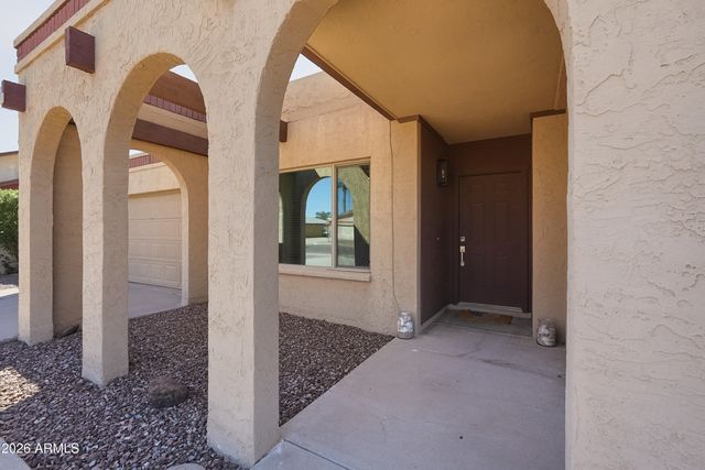 17046 N 37TH Avenue, Glendale, AZ 85308