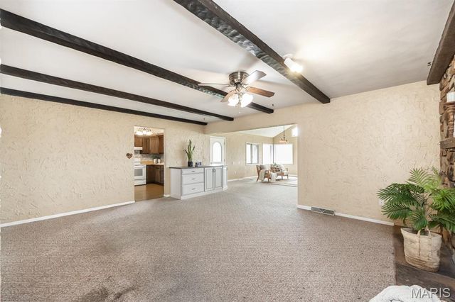 717 Knipp Avenue, Mascoutah, IL 62258
