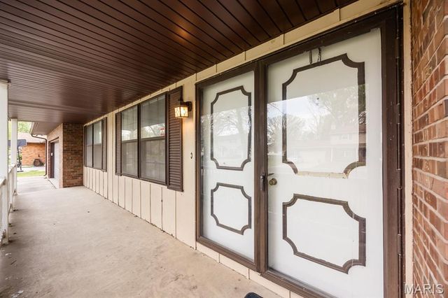 717 Knipp Avenue, Mascoutah, IL 62258