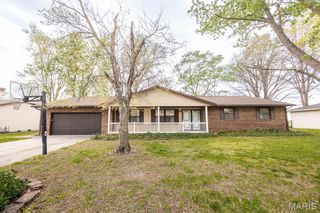 717 Knipp Avenue, Mascoutah, IL 62258