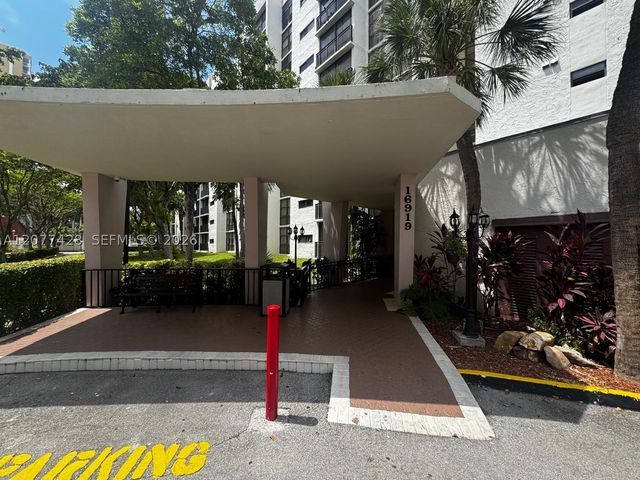 16919 N Bay Rd 108, Sunny Isles Beach, FL 33160