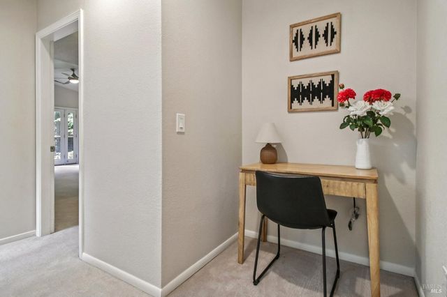 12480 Fiori Ln, Sebastopol, CA 95472