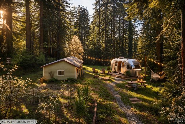 12480 Fiori Ln, Sebastopol, CA 95472