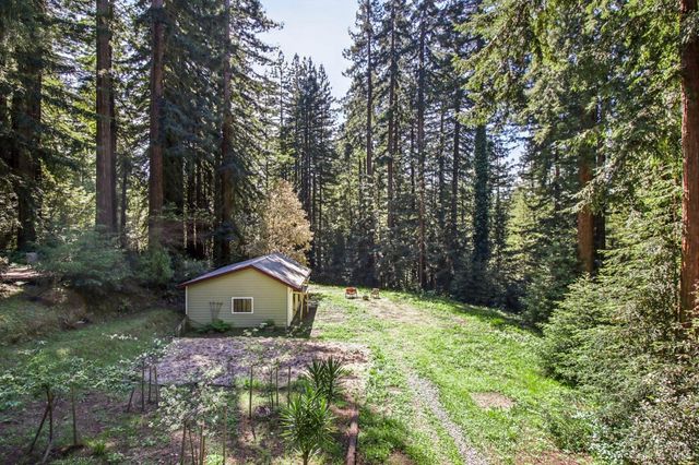 12480 Fiori Ln, Sebastopol, CA 95472