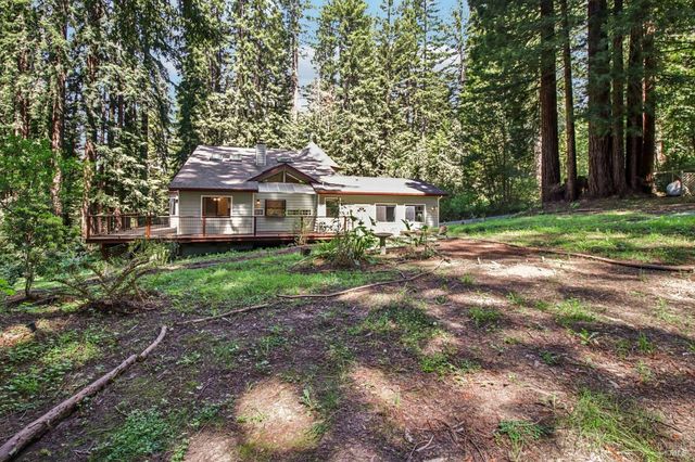 12480 Fiori Ln, Sebastopol, CA 95472