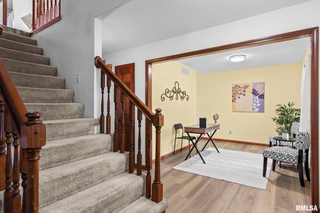 3012 Red Bud Lane, Springfield, IL 62712