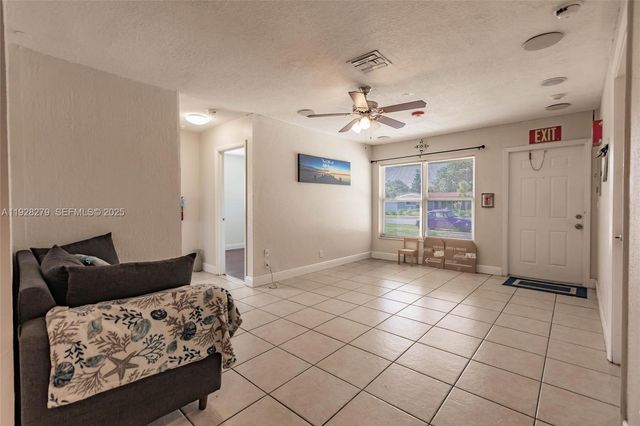 720 NW 38th Ave, Lauderhill, FL 33311