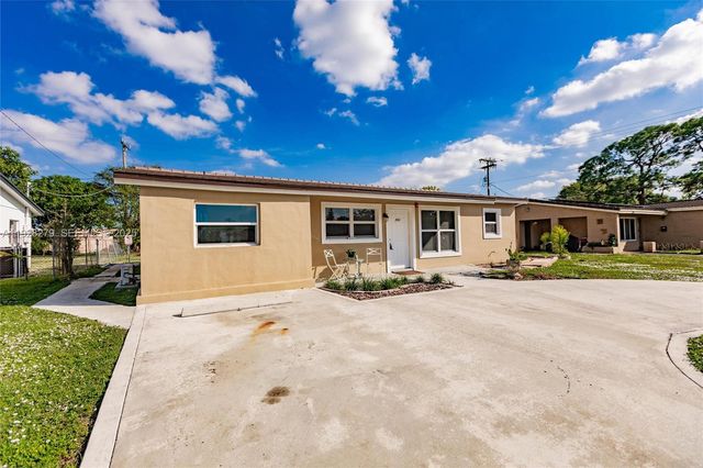 720 NW 38th Ave, Lauderhill, FL 33311