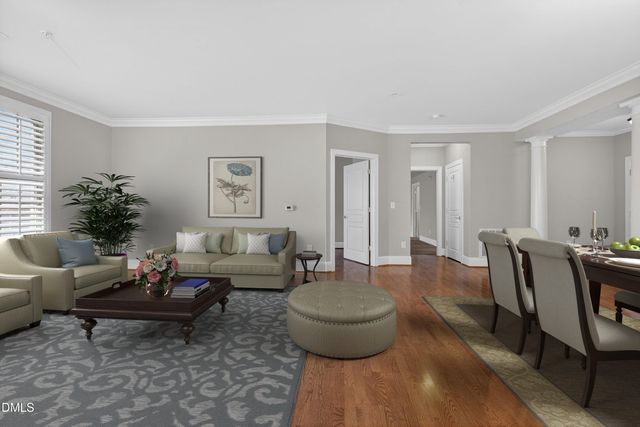 3920 Essex Garden Lane 202, Raleigh, NC 27612