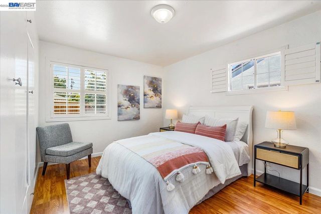 3675 Monterey Blvd, San Leandro, CA 94578
