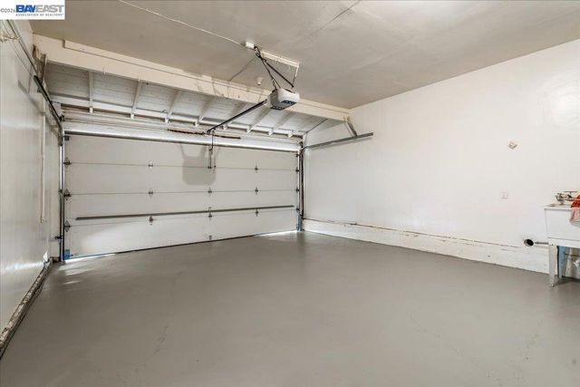 3675 Monterey Blvd, San Leandro, CA 94578